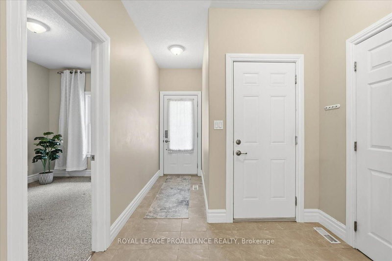18 - 1 Rosemary Court