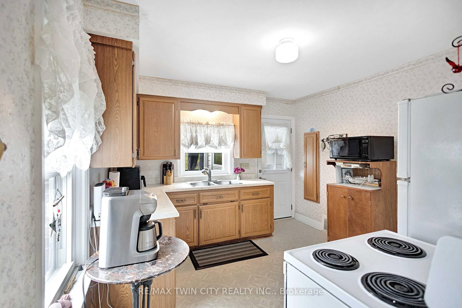 140 Terrace Hill Street • Brantford, ON photo 13
