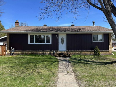 1 HIGHLAND Crescent