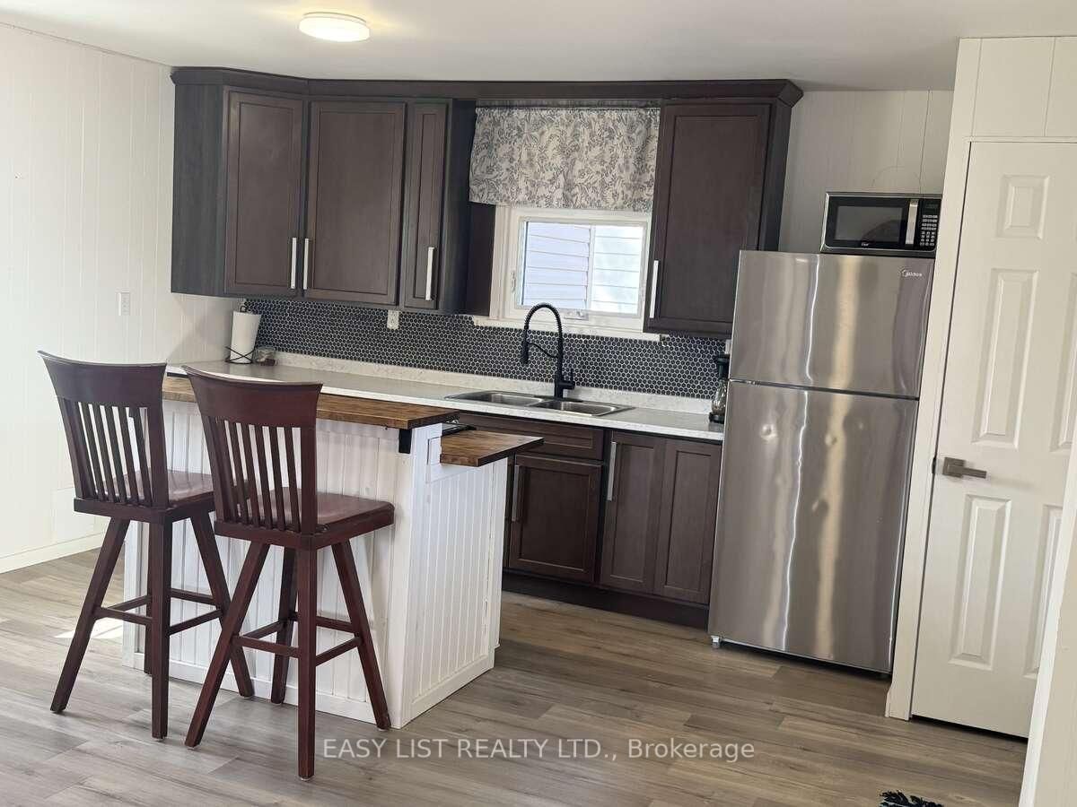 104 Siberia Road • Barry's Bay, ON photo 7