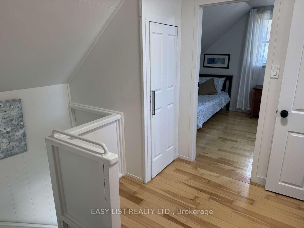 104 Siberia Road • Barry's Bay, ON photo 9