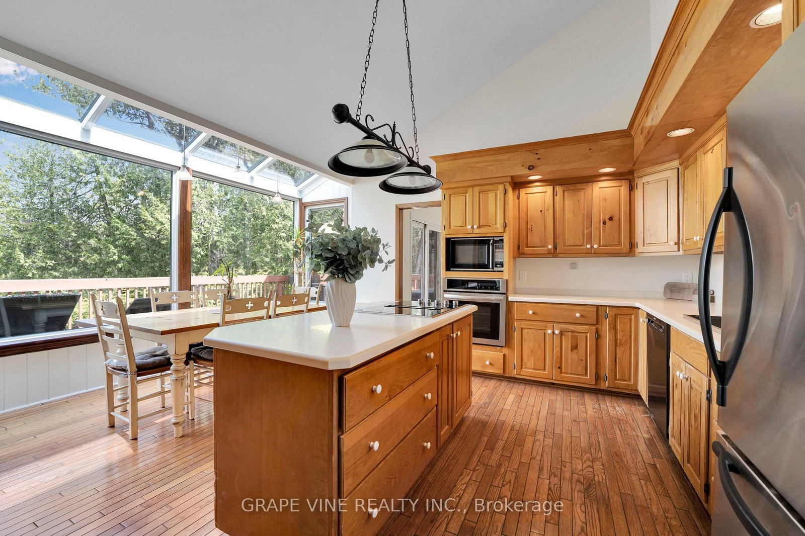 5468 Torbolton Ridge Road • Ottawa, ON photo 10