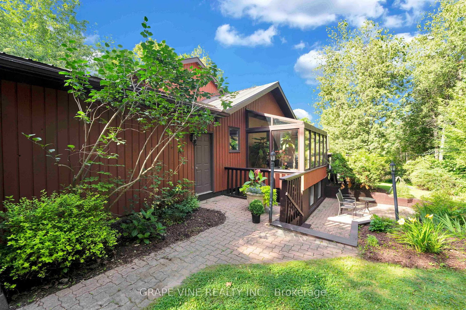 5468 Torbolton Ridge Road • Ottawa, ON photo 37