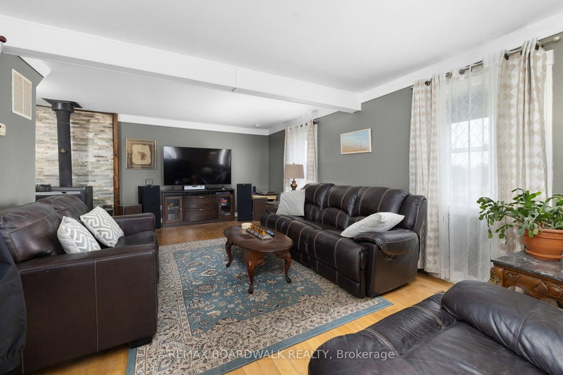 1758 Nolans Rd photo 4