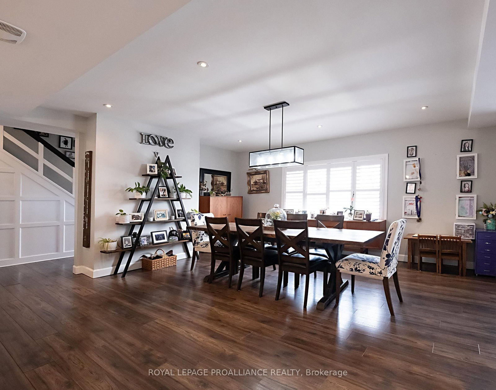306 Dundas Street W • Quinte West, ON photo 13