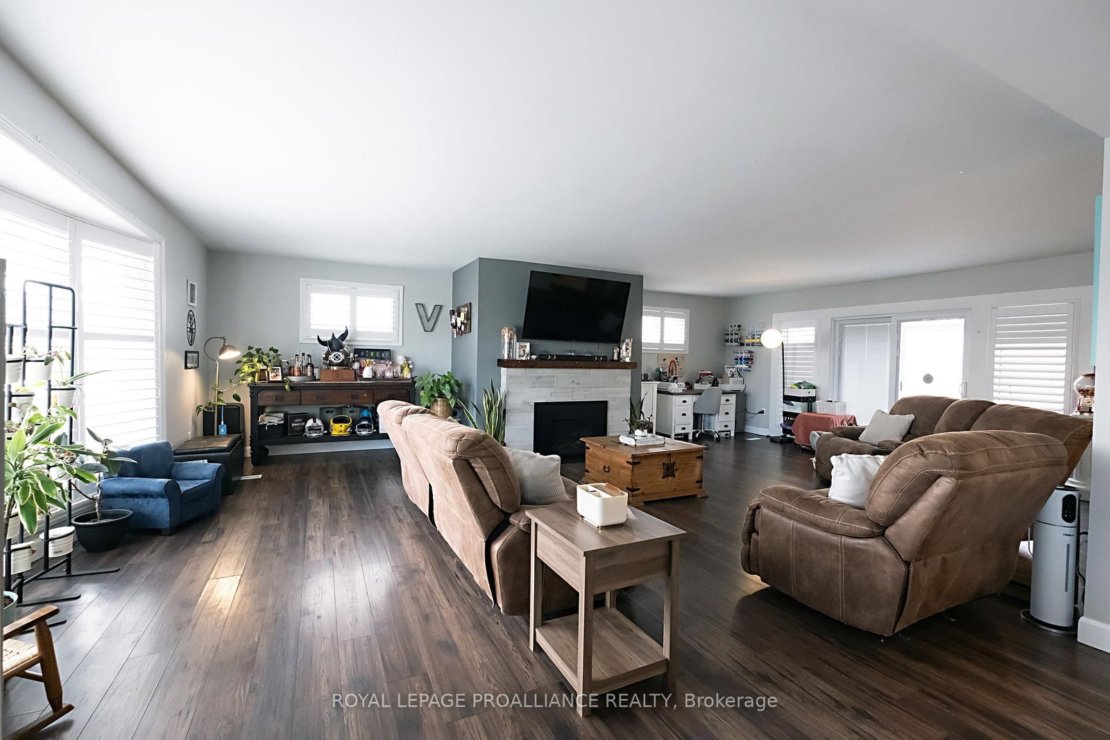 306 Dundas Street W • Quinte West, ON photo 15