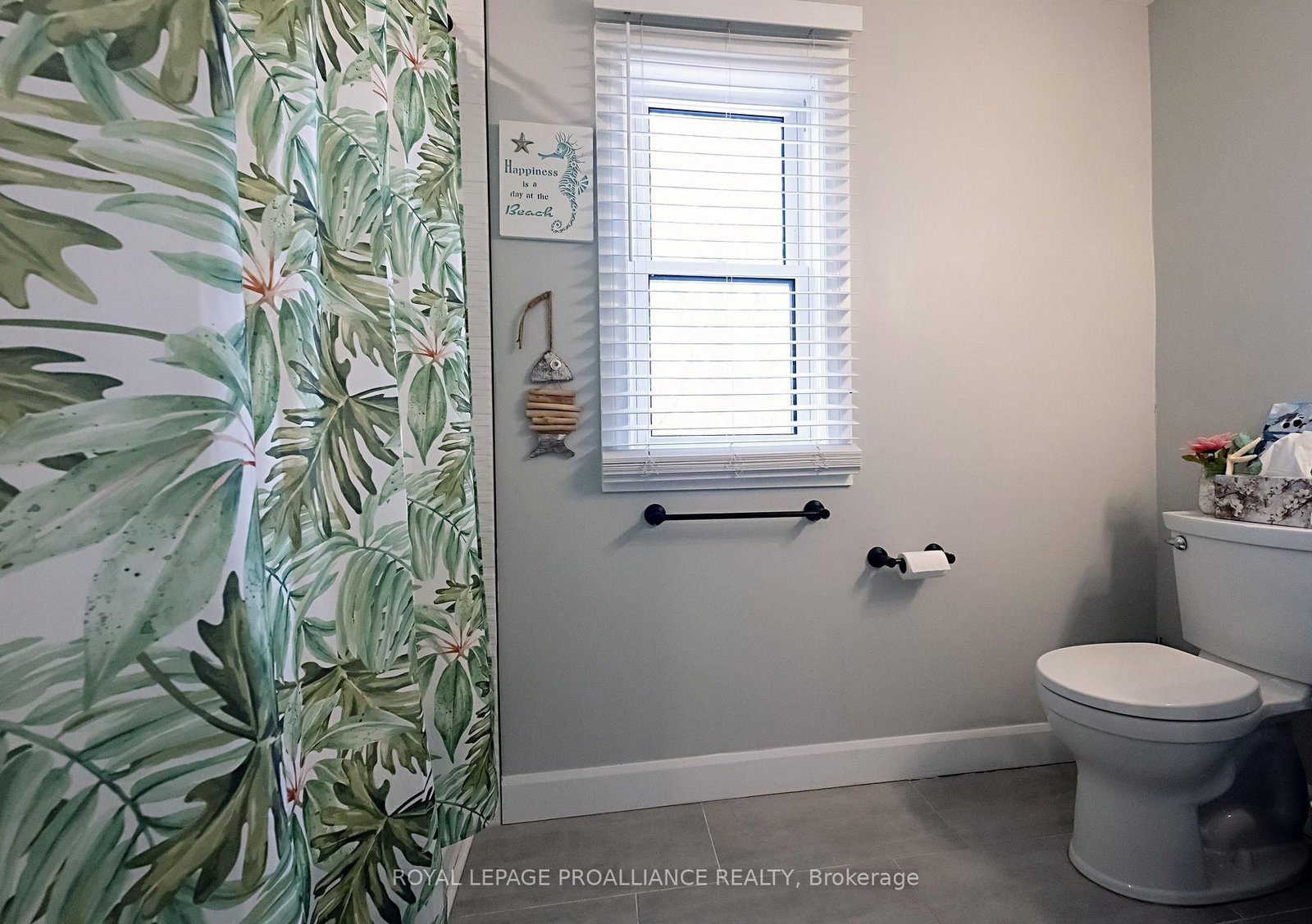 306 Dundas Street W • Quinte West, ON photo 29