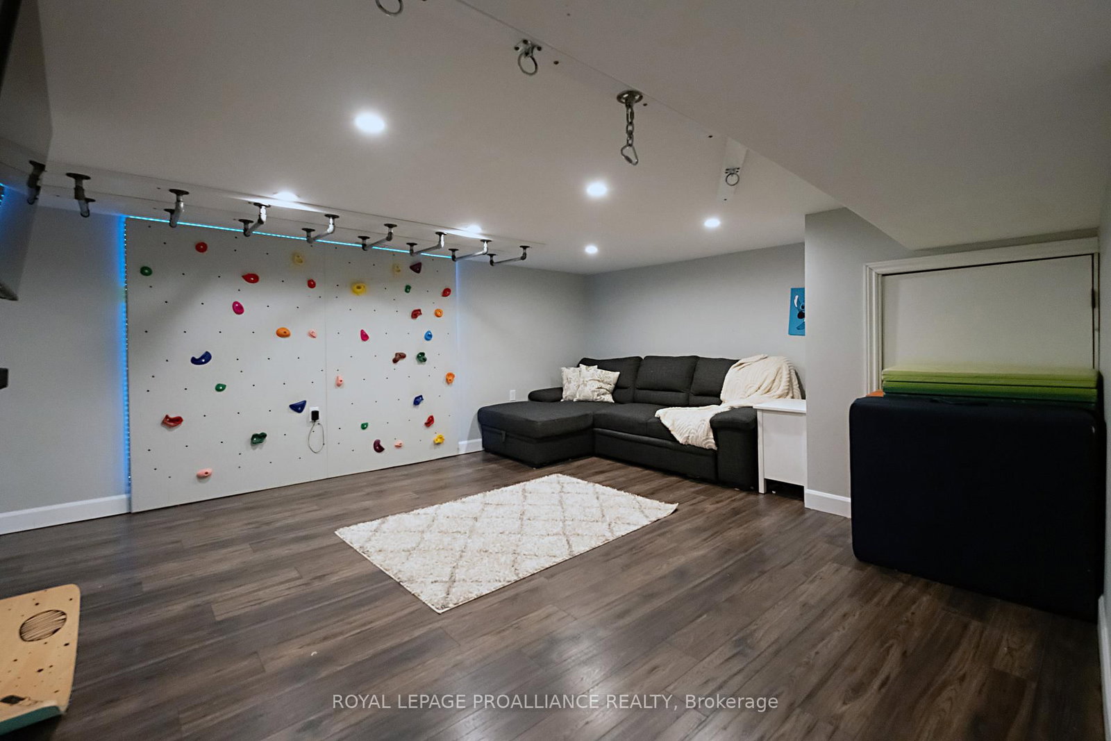 306 Dundas Street W • Quinte West, ON photo 30