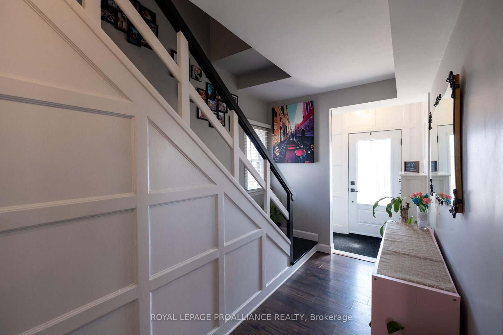 306 Dundas Street W • Quinte West, ON photo 6
