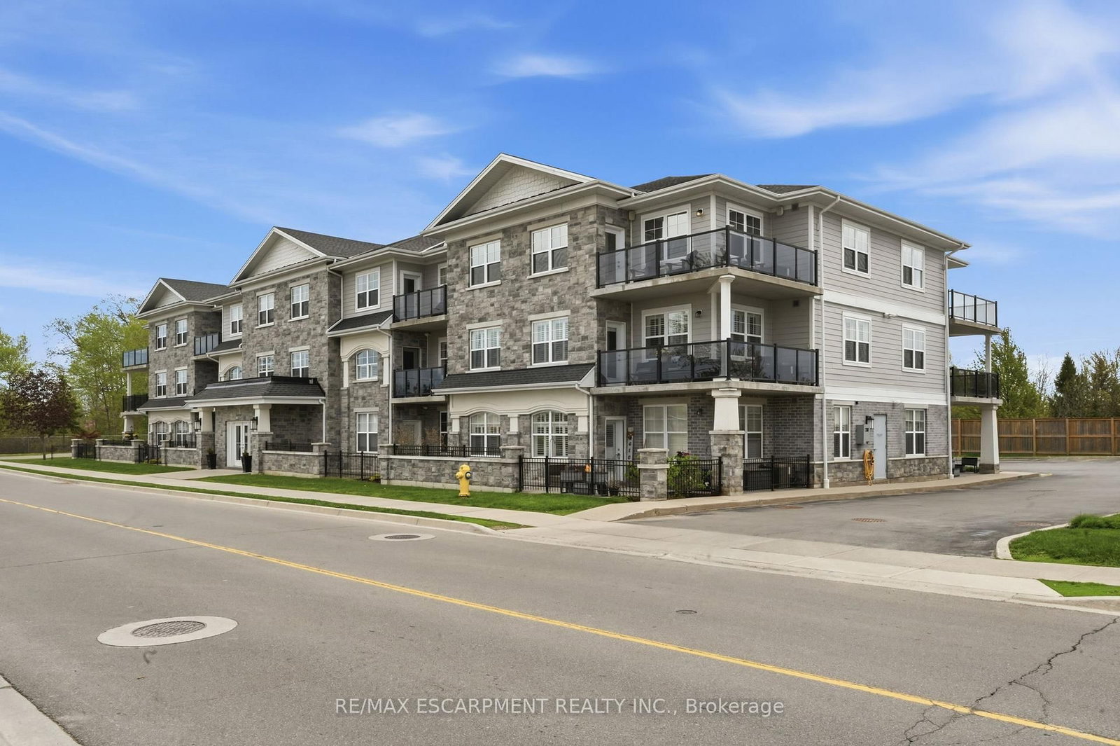 67 Haddington Street • #208 • Haldimand, ON photo 2
