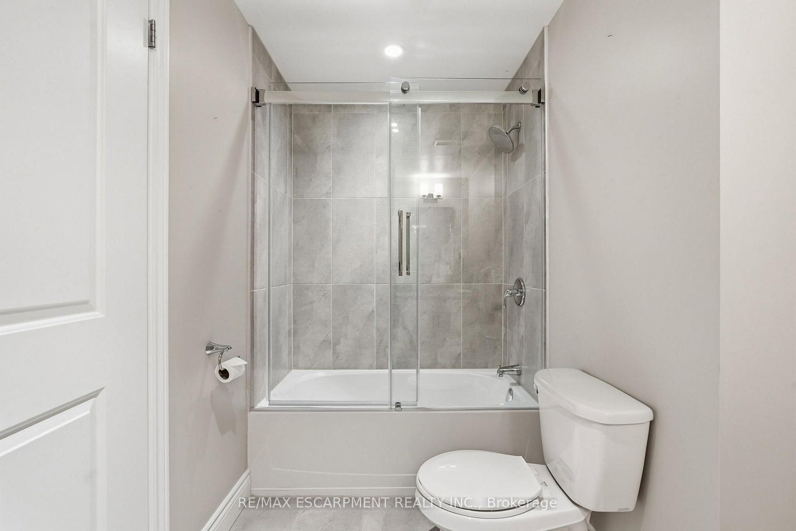 67 Haddington Street • #208 • Haldimand, ON photo 22
