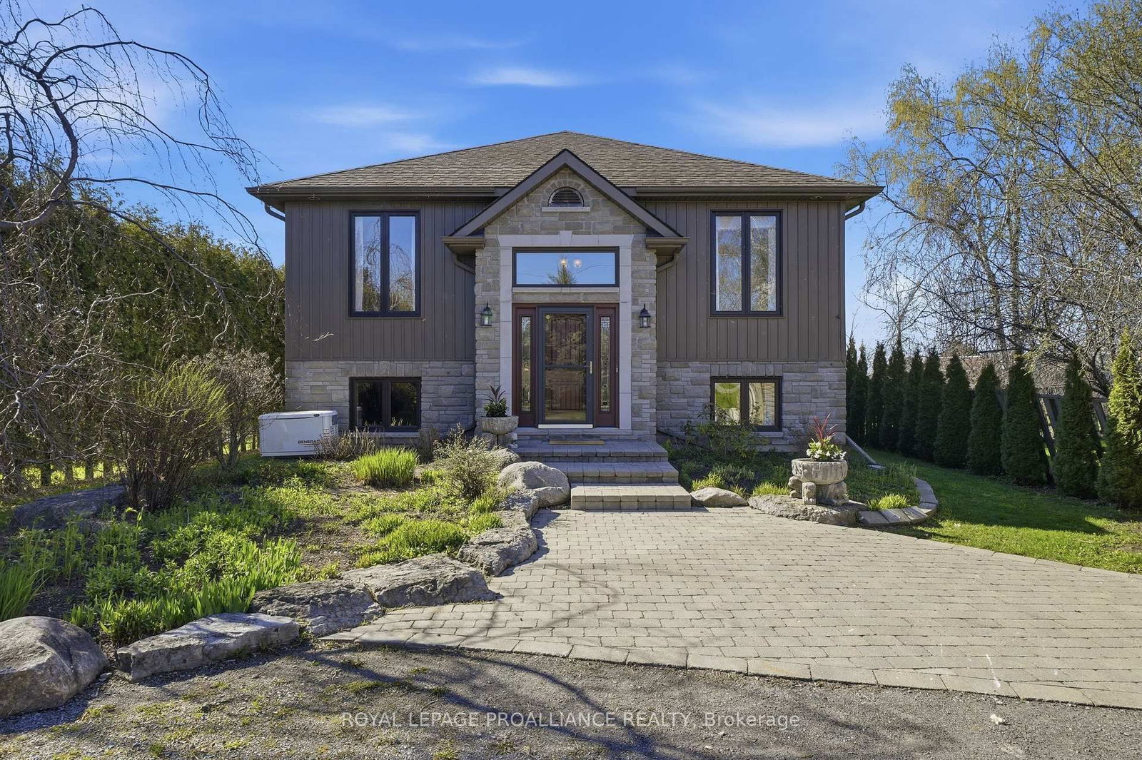 31 Price Street E • Brighton, ON photo 3