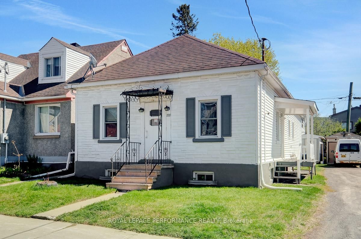 228 Carillon Street, Ottawa, ON — photo 7