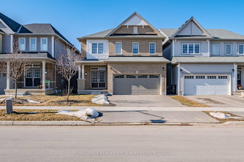 home for lease on 76 Cooke Avenue