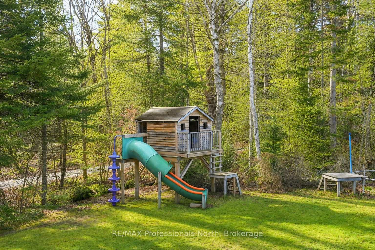 79 Mainhood Road • Huntsville, ON photo 12