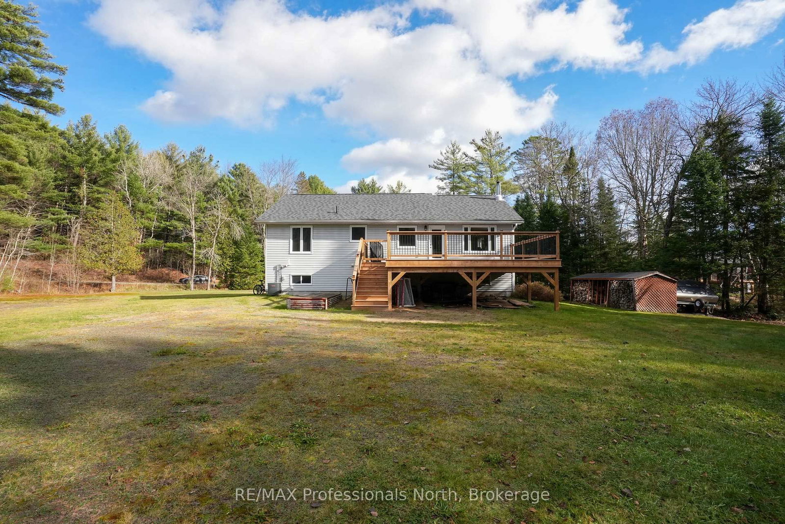 79 Mainhood Road • Huntsville, ON photo 14