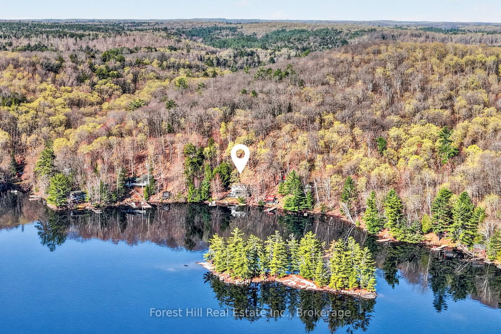 10835 Raven Lake West Shore Township • Algonquin Highlands, ON photo 2