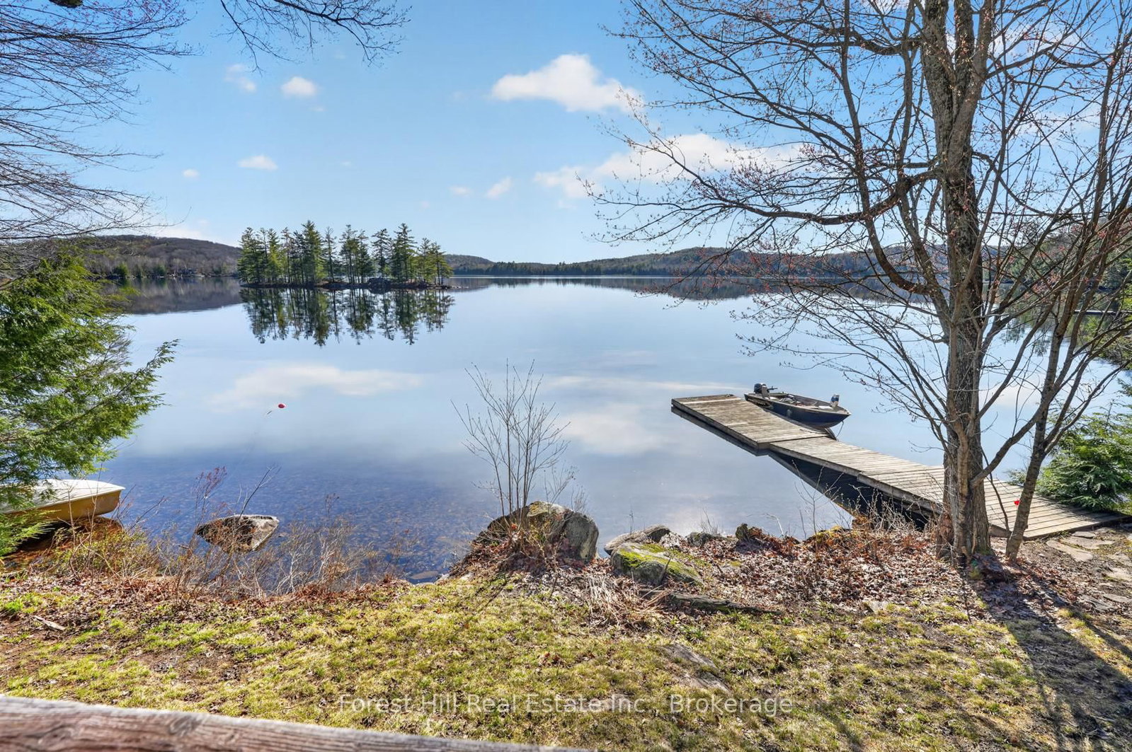 10835 Raven Lake West Shore Township • Algonquin Highlands, ON photo 22
