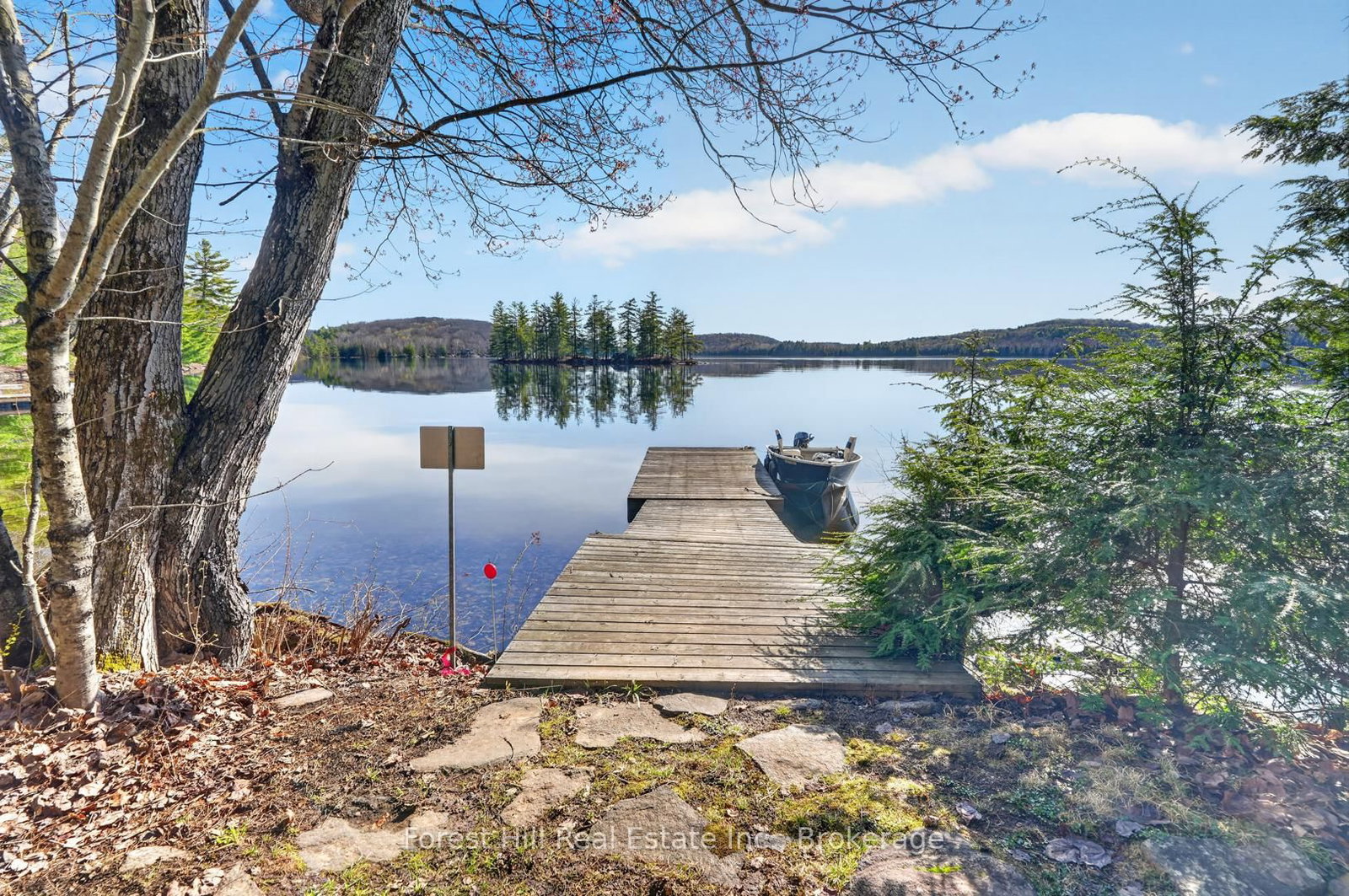 10835 Raven Lake West Shore Township • Algonquin Highlands, ON photo 26