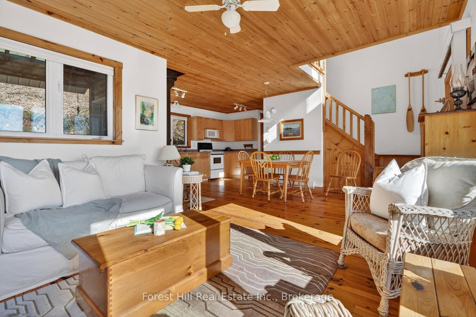 10835 Raven Lake West Shore Township • Algonquin Highlands, ON photo 35