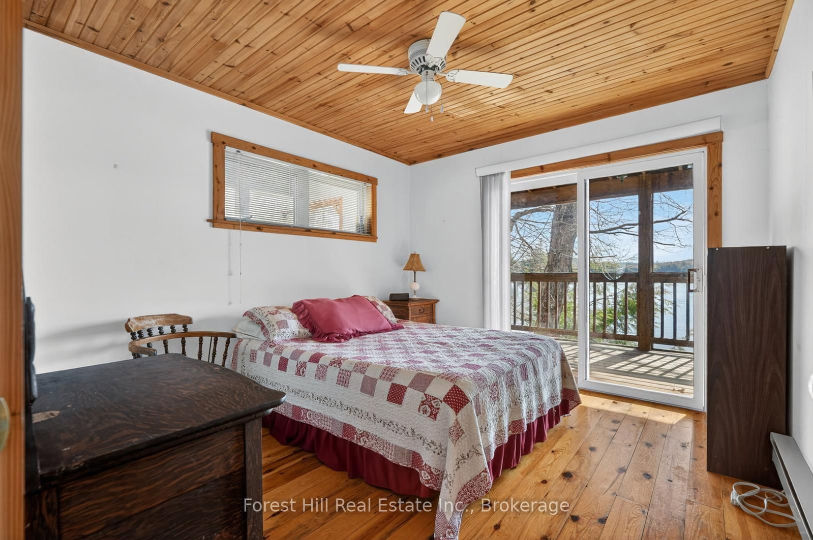 10835 Raven Lake West Shore Township • Algonquin Highlands, ON photo 42