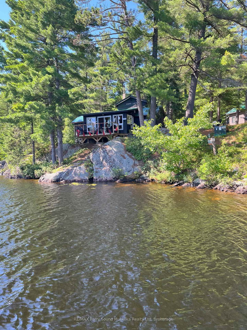 104 Kawigamog Lake