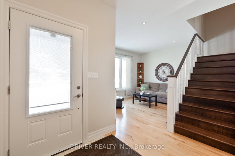 36 Spruce Street W