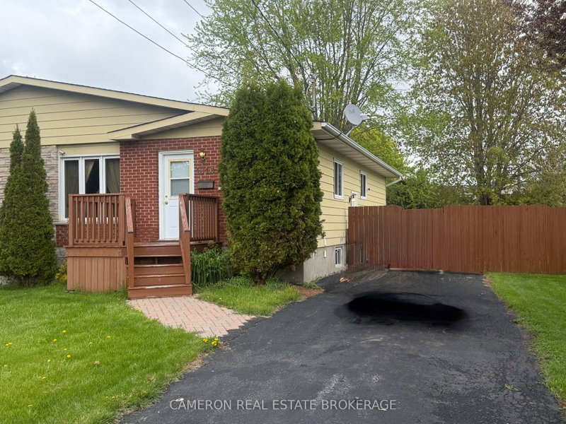 home for sale on 1813 Elgin Street