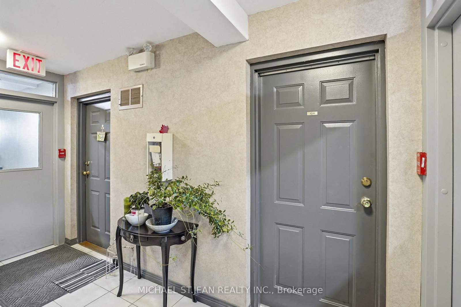 482 James Street N • #104 • Hamilton, ON photo 6