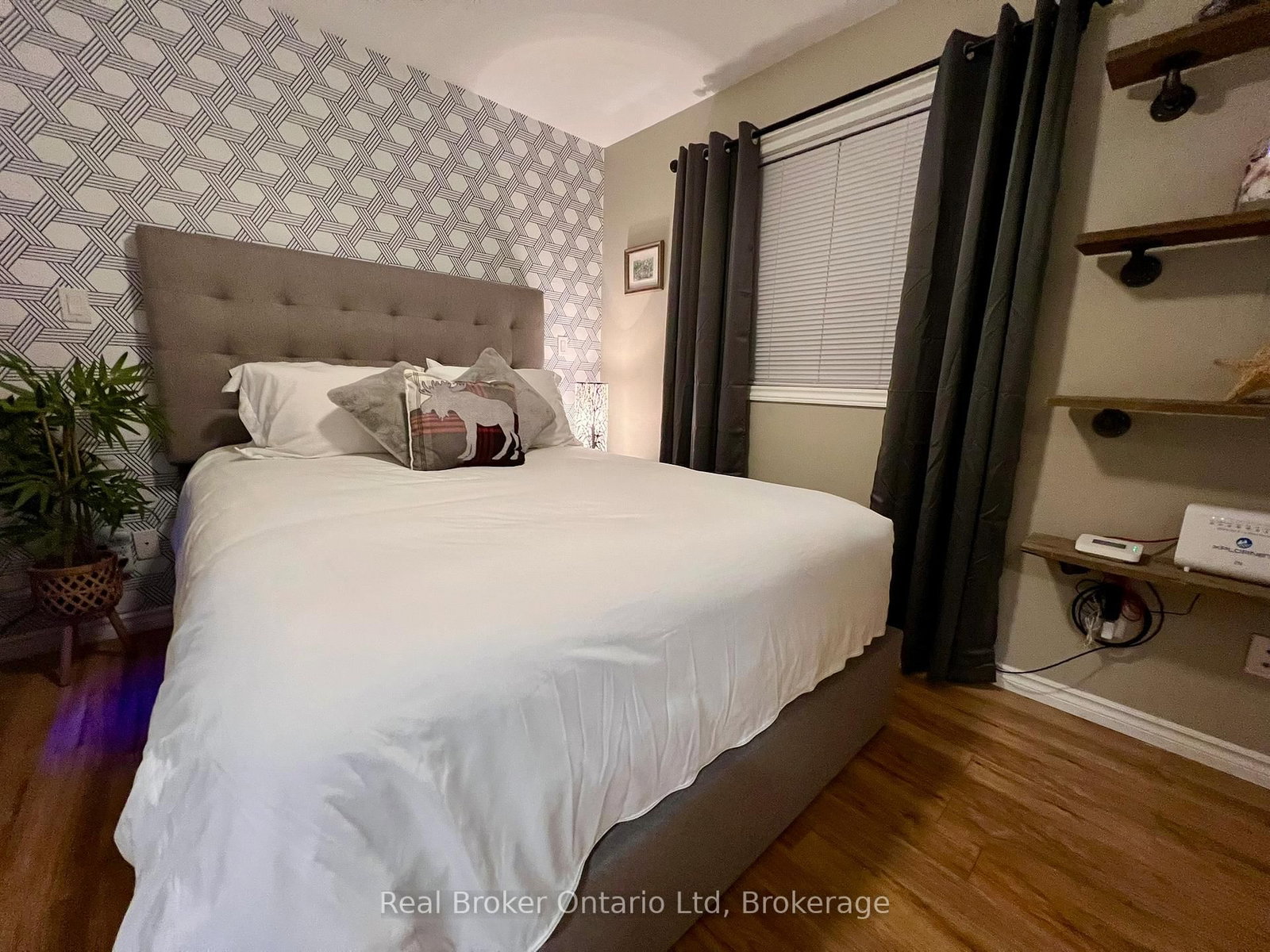 208 Second Avenue S • South Bruce Peninsula, ON photo 16