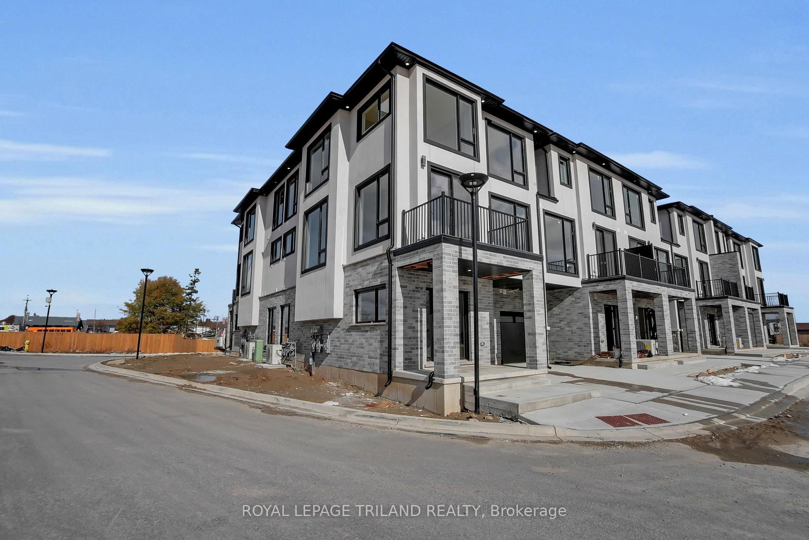 3111 PETTY Road, London South