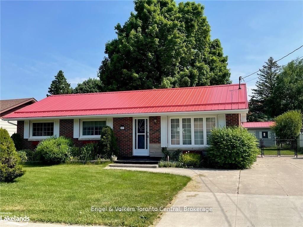 27 Herbert Avenue • Grey Highlands, ON photo 14