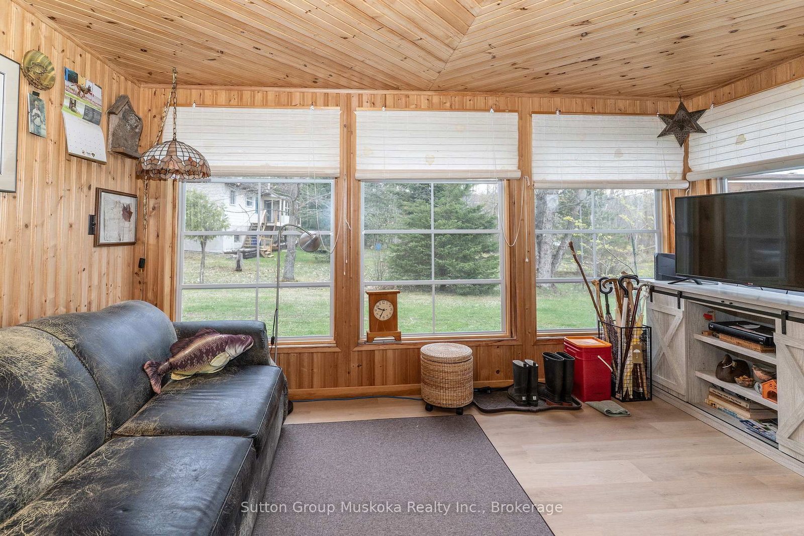 435 North Deer Lake Road • Huntsville, ON photo 22