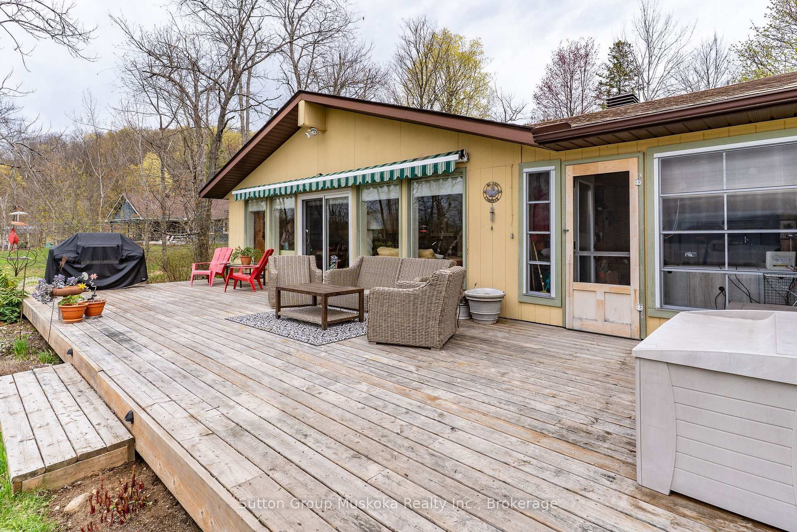 435 North Deer Lake Road • Huntsville, ON photo 6