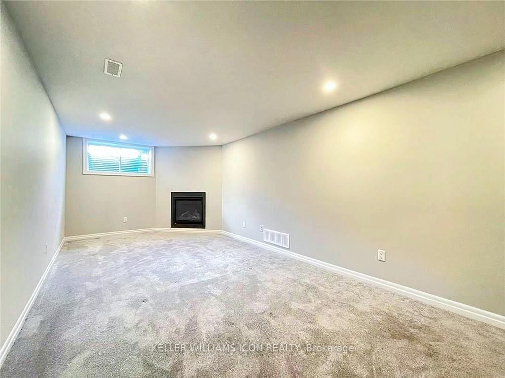 145 Avro Circle - Photo 18