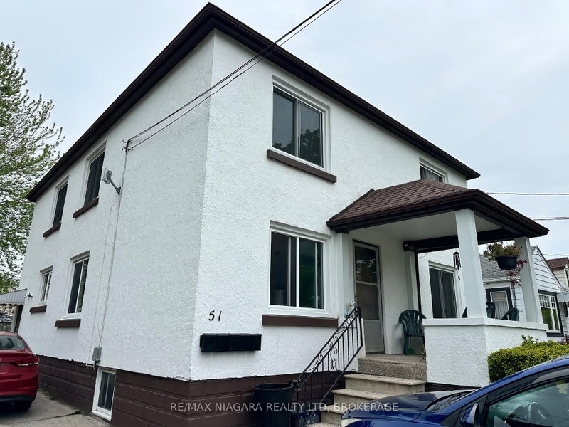 home for lease on 4-51 Lyons Avenue