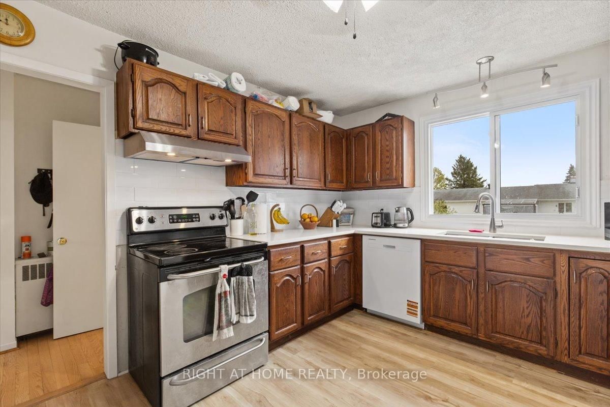2439 Raymond Street • Clarence-Rockland, ON photo 12