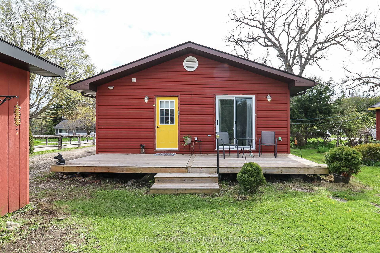 118 Marsh Street • Blue Mountains, ON photo 2