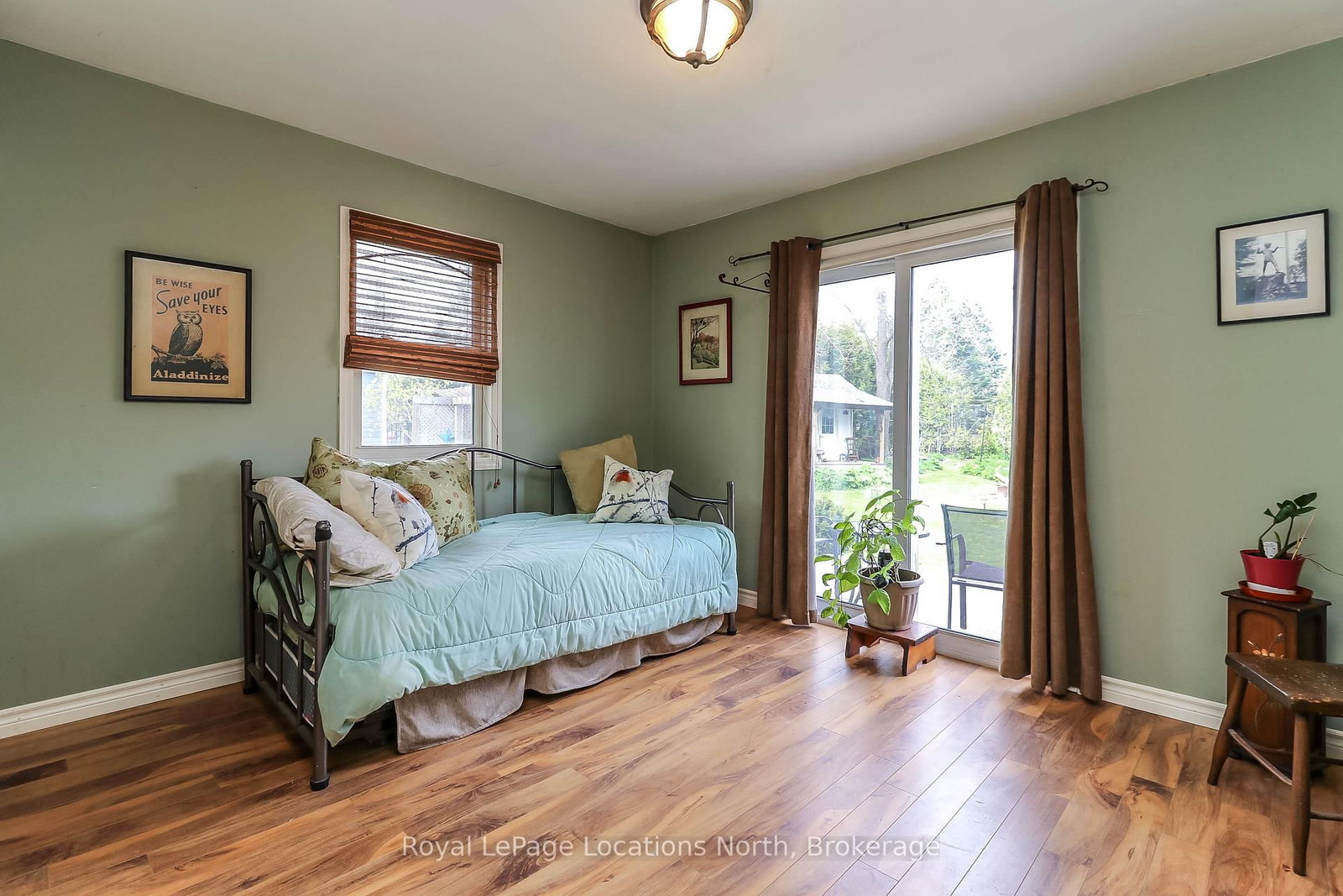 118 Marsh Street • Blue Mountains, ON photo 4