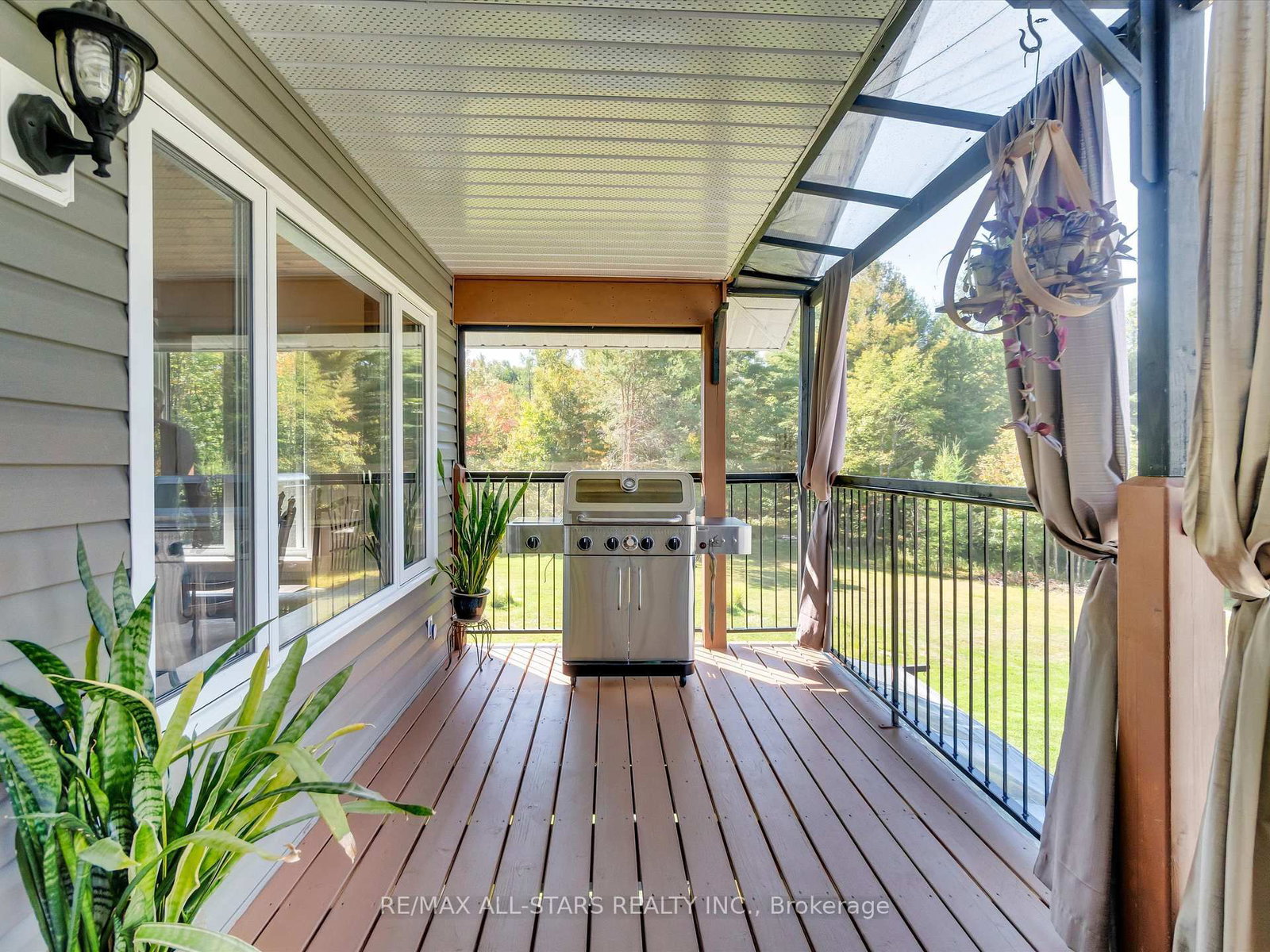 1435 Falkenburg Road • Muskoka Lakes, ON photo 14