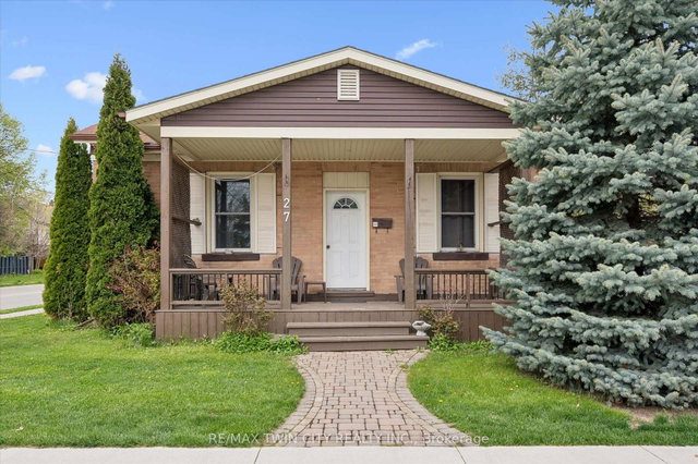 27 Roseview Avenue