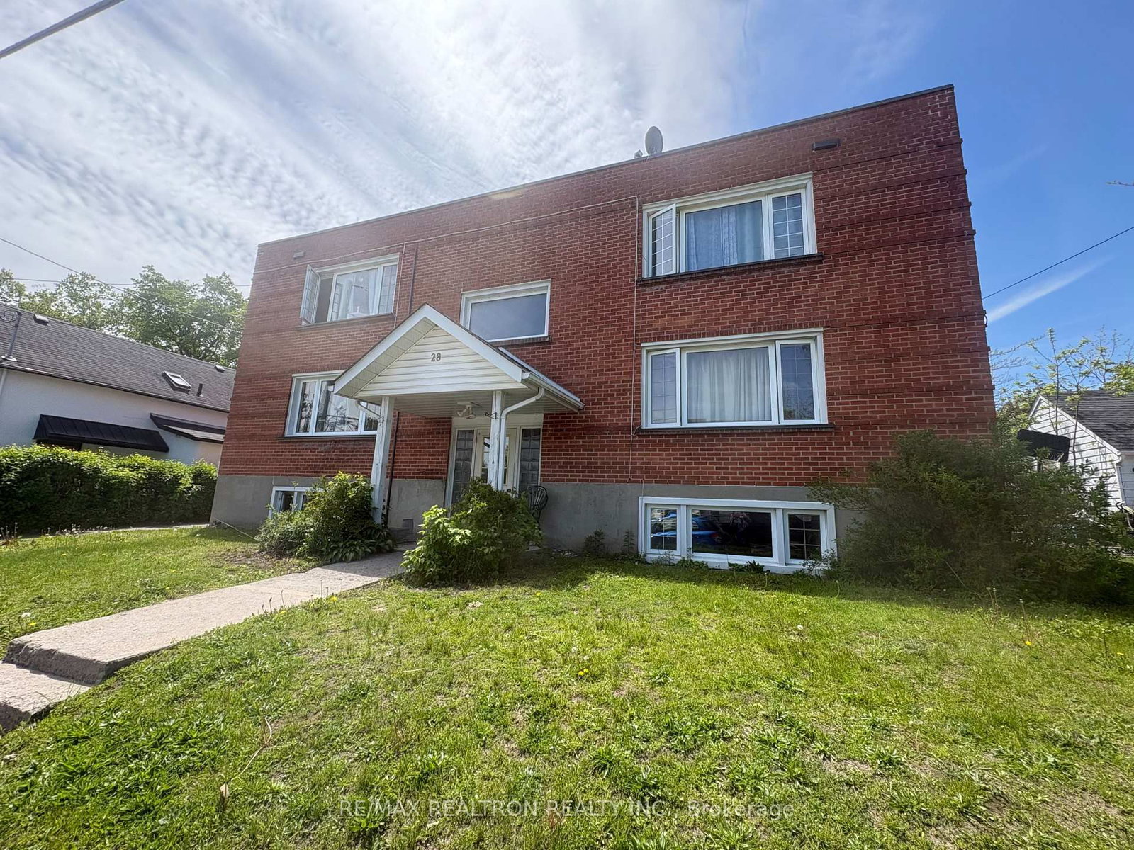 28 Mccoll Street • Quinte West, ON photo 3