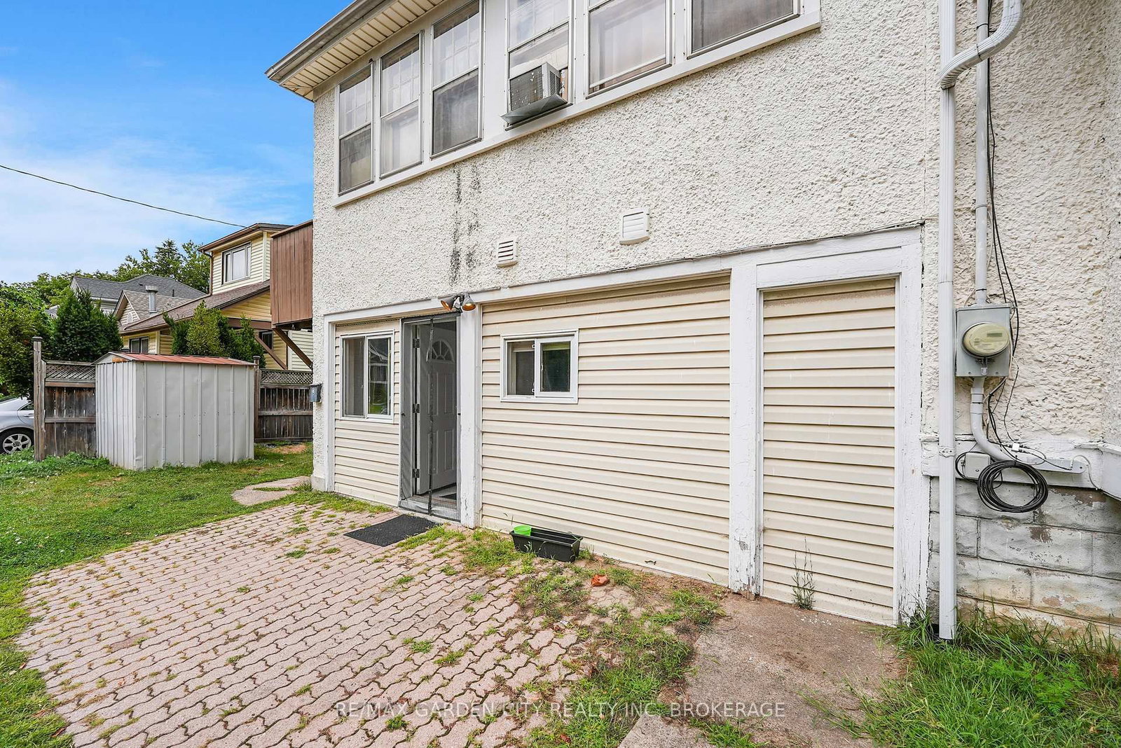 213 Geneva Street • St. Catharines, ON photo 21