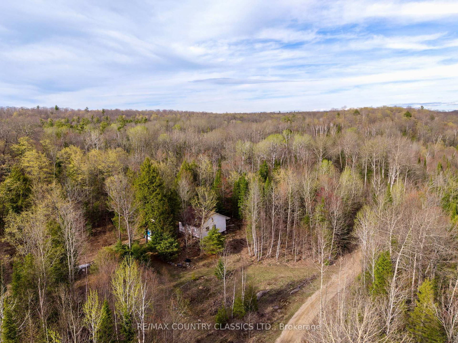 1374 Havensford Drive • Highlands East, ON photo 18