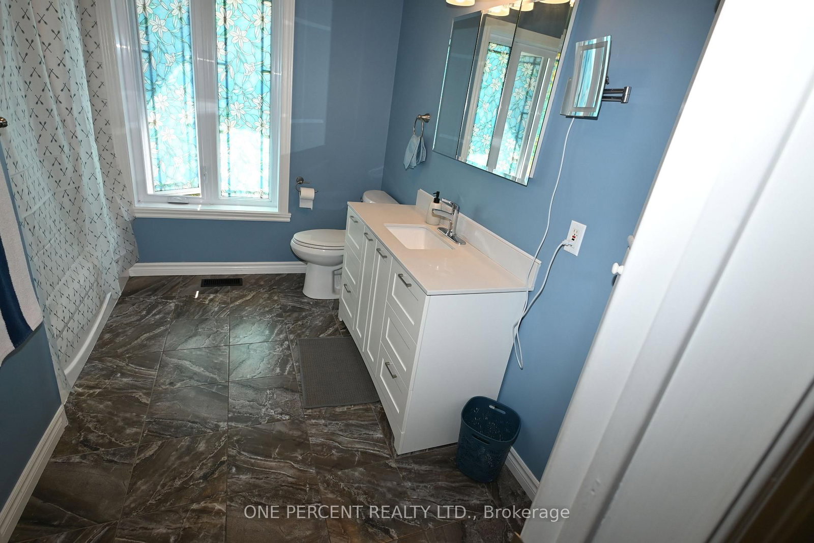 2010 Rue Du Parc Street W • Alfred and Plantagenet, ON photo 8