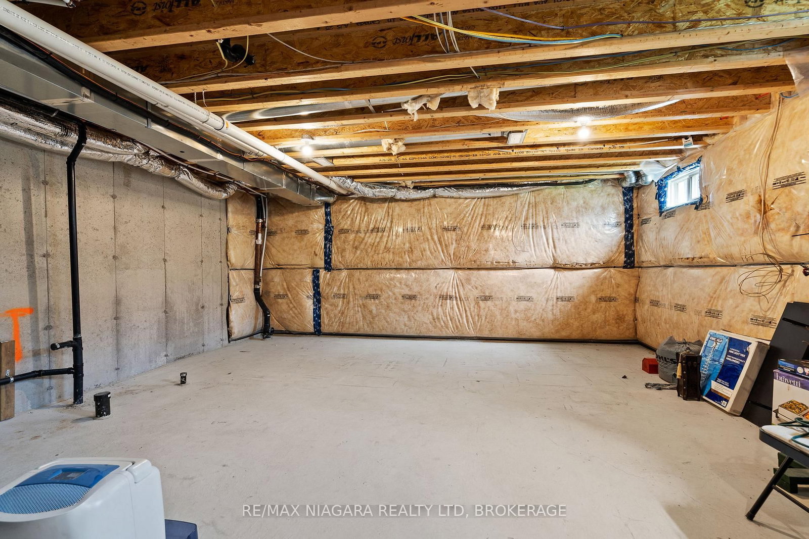 7782 Dockweed Drive • Niagara Falls, ON photo 30