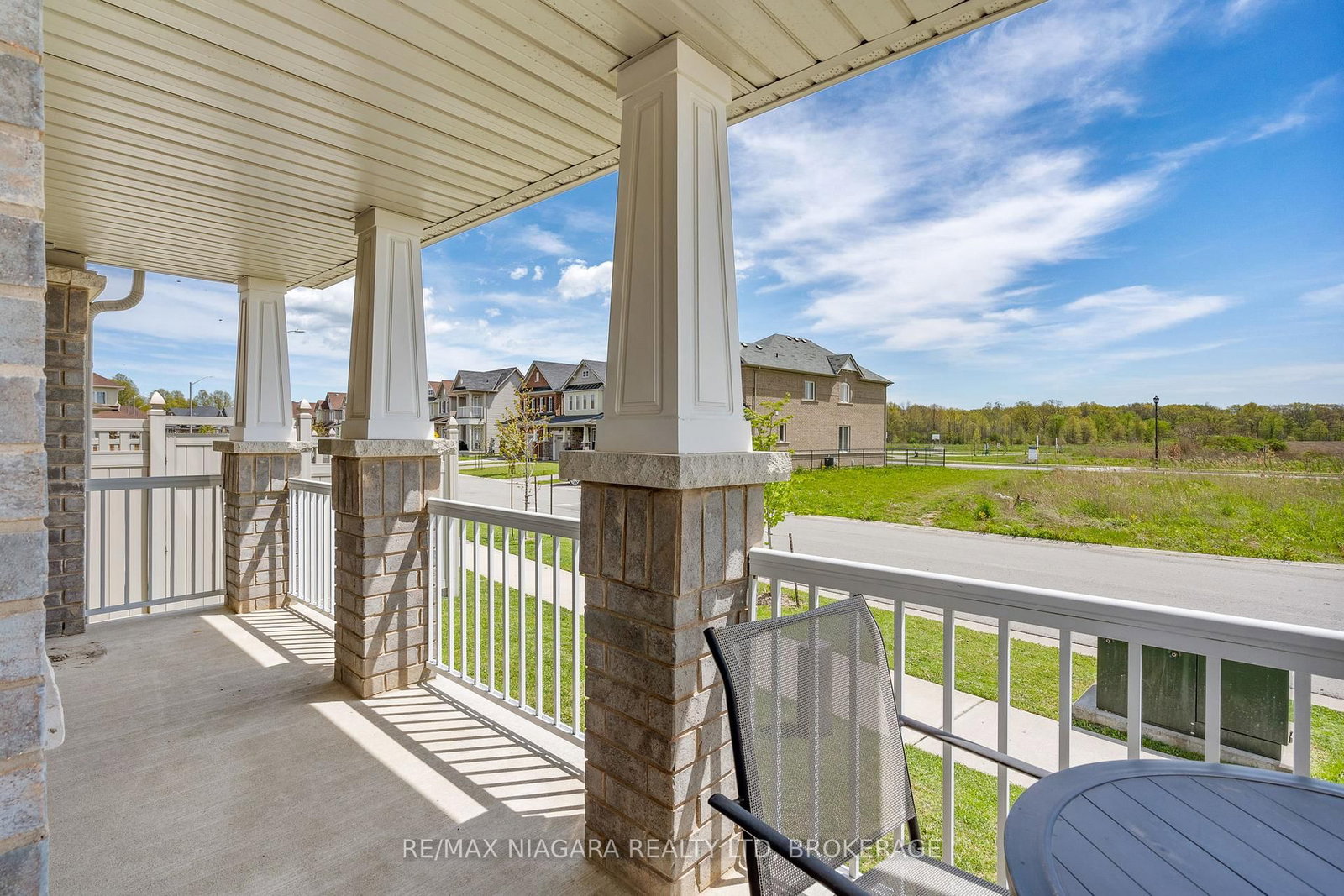 7782 Dockweed Drive • Niagara Falls, ON photo 4