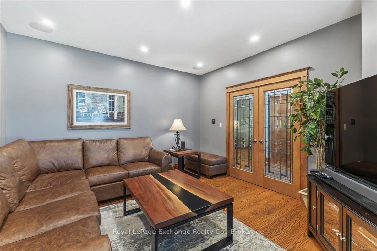 195 Birchwood Avenue • Kincardine, ON photo 13