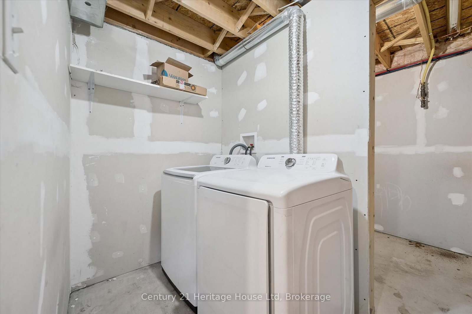 126 Forfar Street E • Centre Wellington, ON photo 31