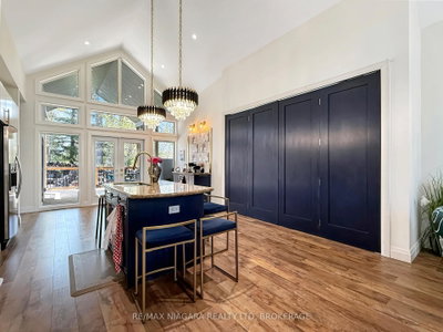 8 Adelaide Street • Fort Erie, ON photo 9